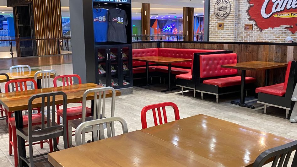 مطعم ريزينج كينز Raising Cane's