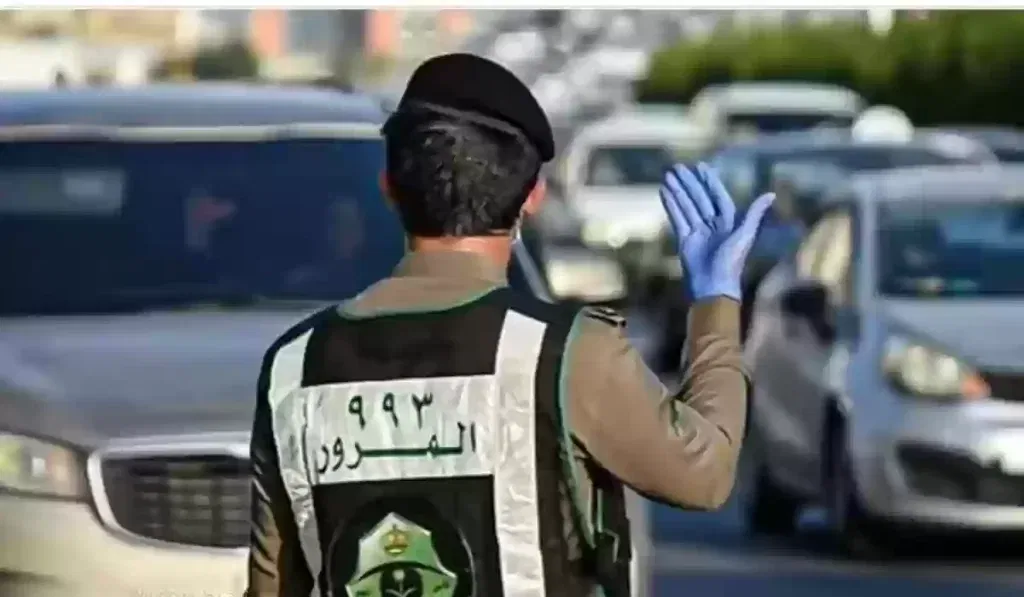المرور السعودي يستحدث جدول المخالفات والعقوبات
