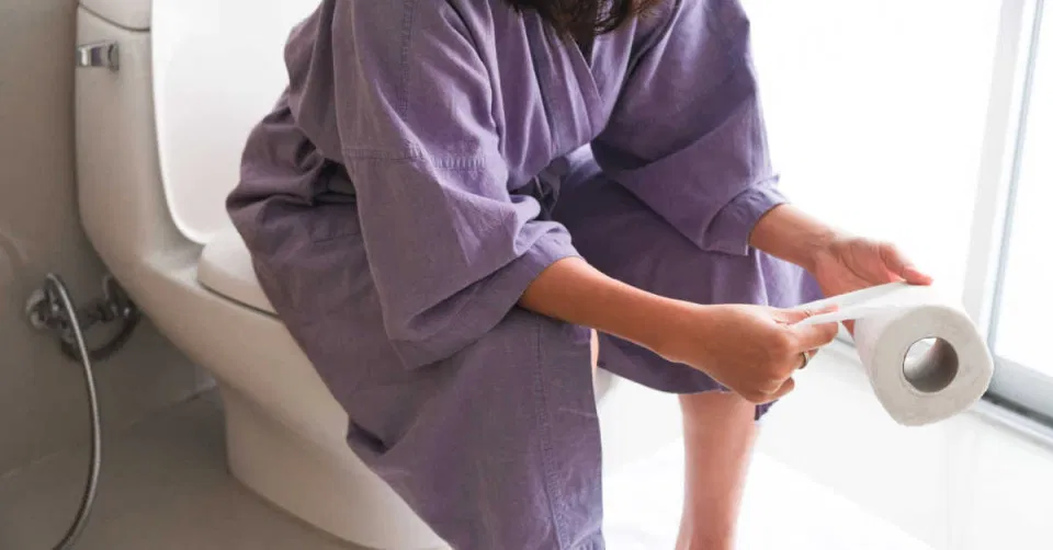 رؤية البراز في المنام للمتزوجة في المرحاض