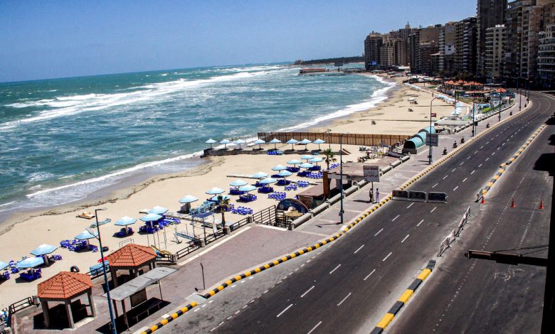 مطاردة شرطة في الإسكندرية لسائق متورط في حوادث مرورية